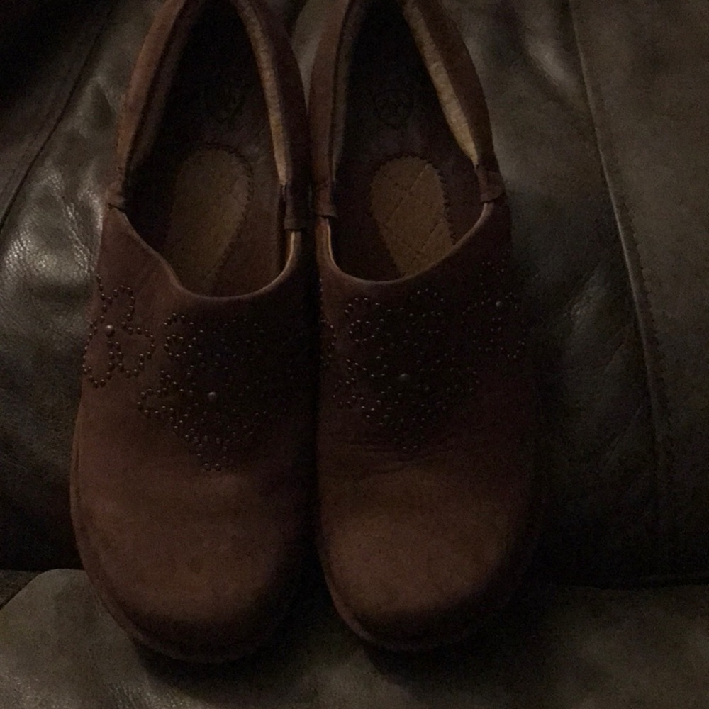 Ariat clogs